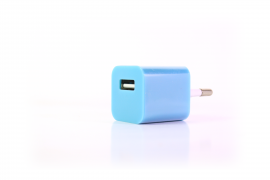 Сетевое зарядное устройство для iPhone 1USB голубой